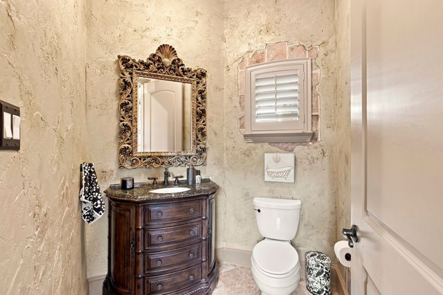 613 Sophie Lane, Colleyville, TX 76034
