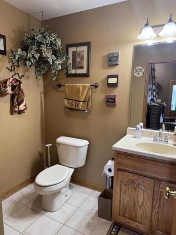 W360S10139 Markham ROAD, Eagle, WI 53119
