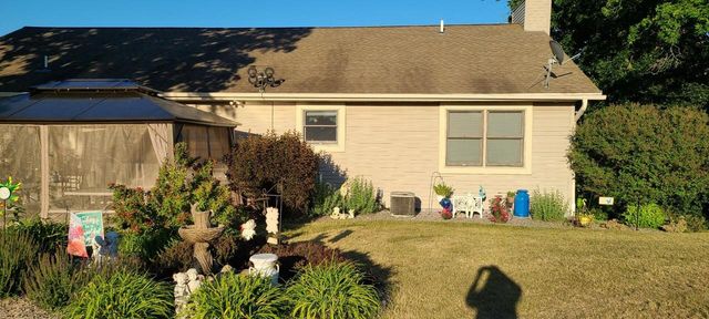 W360S10139 Markham ROAD, Eagle, WI 53119