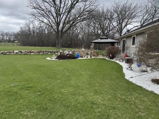 W360S10139 Markham ROAD, Eagle, WI 53119
