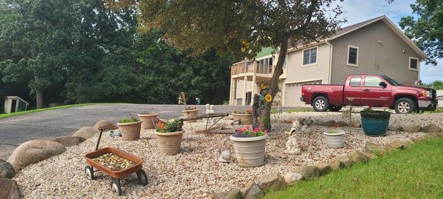 W360S10139 Markham ROAD, Eagle, WI 53119