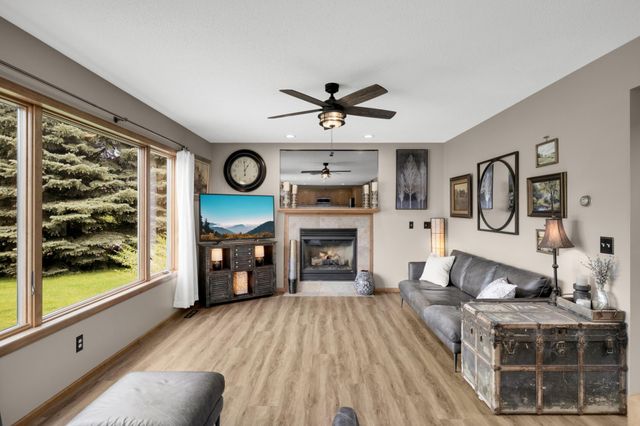 1800 Tierney Drive, Hastings, MN 55033