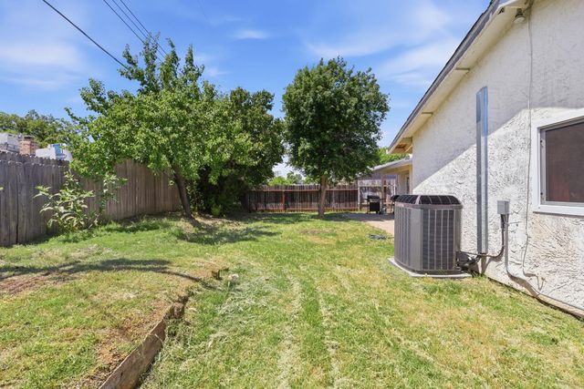 7709 Milldale Cir, Elverta, CA 95626