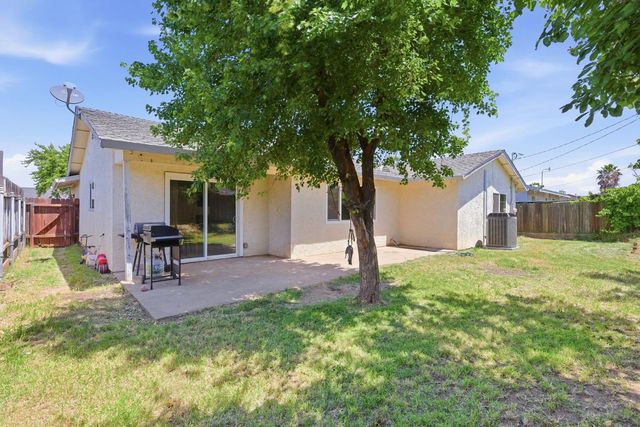 7709 Milldale Cir, Elverta, CA 95626