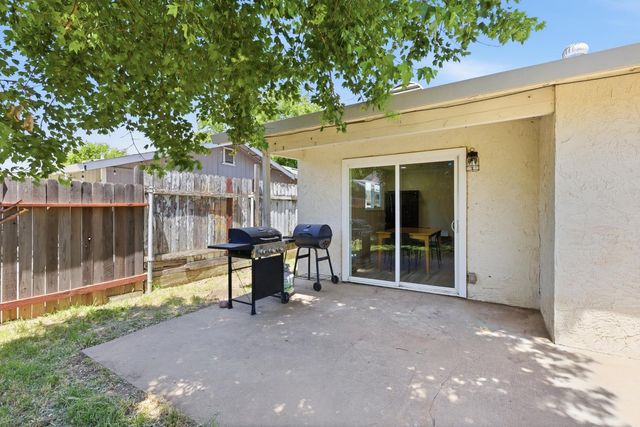 7709 Milldale Cir, Elverta, CA 95626