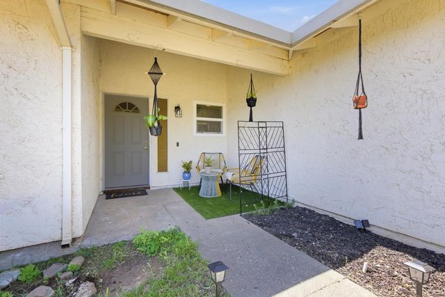 7709 Milldale Cir, Elverta, CA 95626