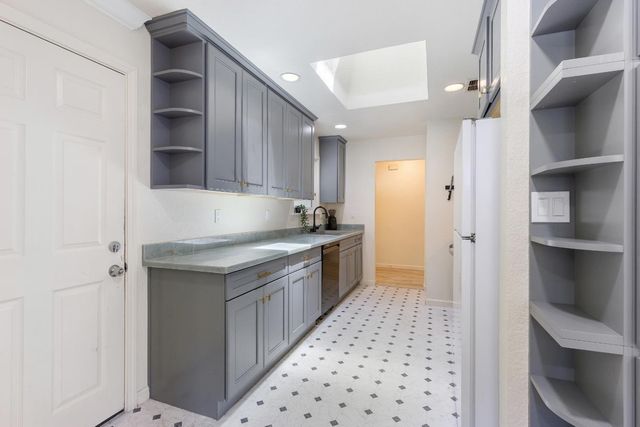 7709 Milldale Cir, Elverta, CA 95626