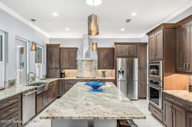 2141 Madden Avenue SW, Palm Bay, FL 32908