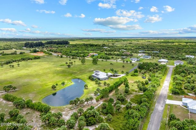 2141 Madden Avenue SW, Palm Bay, FL 32908