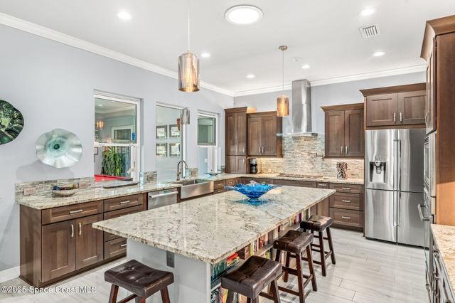 2141 Madden Avenue SW, Palm Bay, FL 32908