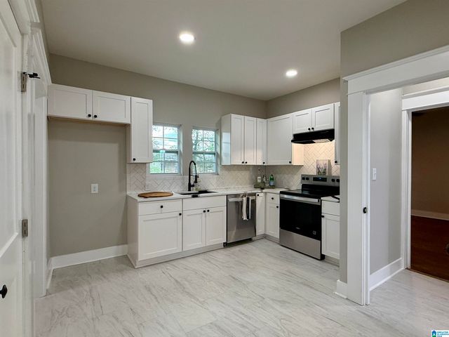 3302 15TH COURT N, Birmingham, AL 35234