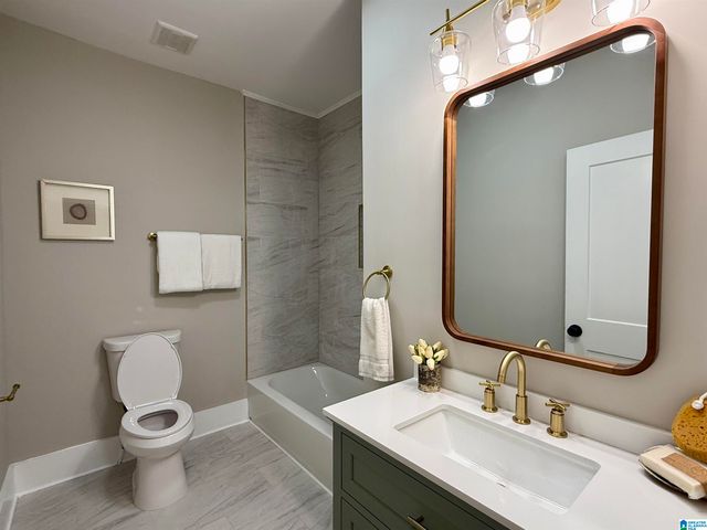3302 15TH COURT N, Birmingham, AL 35234