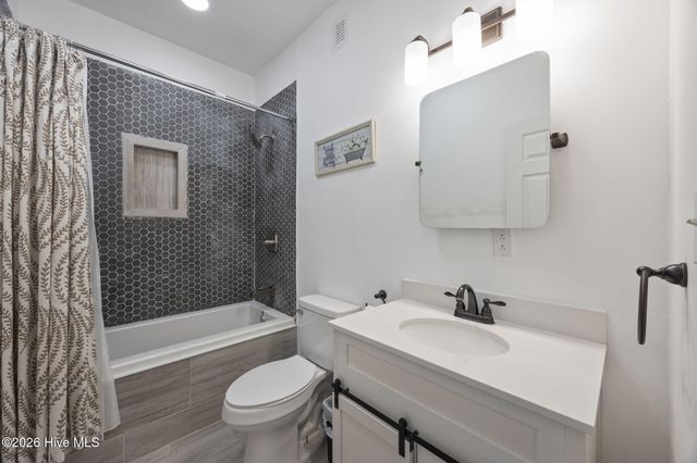 425 Griggs Road, Vandemere, NC 28587