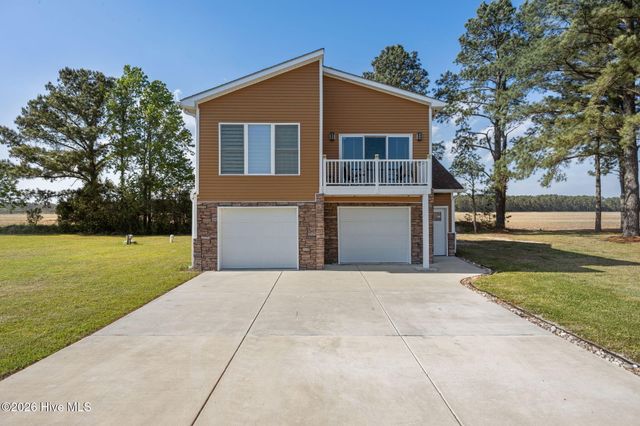 425 Griggs Road, Vandemere, NC 28587