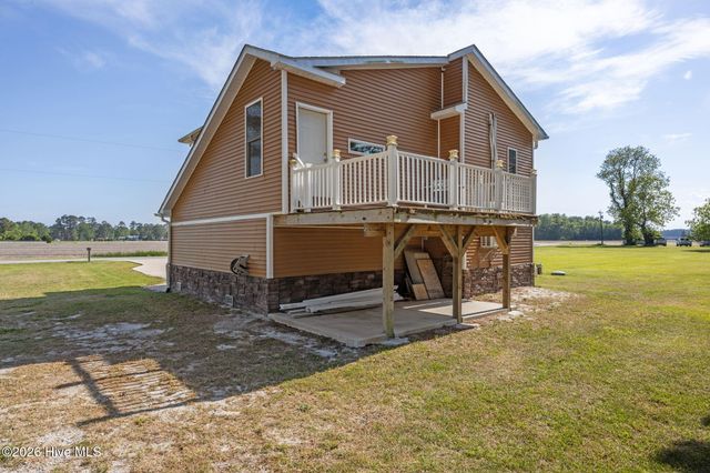 425 Griggs Road, Vandemere, NC 28587