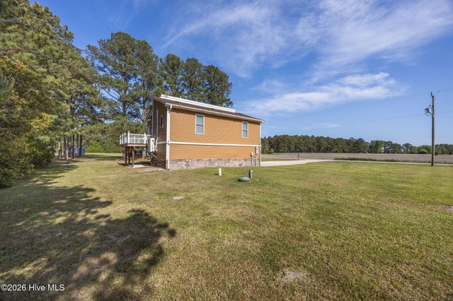 425 Griggs Road, Vandemere, NC 28587