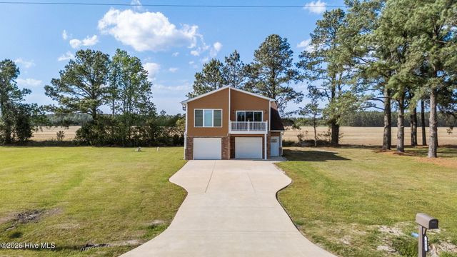 425 Griggs Road, Vandemere, NC 28587