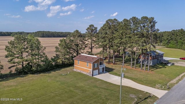 425 Griggs Road, Vandemere, NC 28587