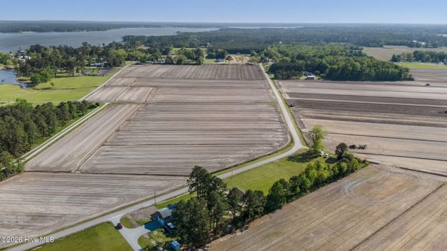 425 Griggs Road, Vandemere, NC 28587