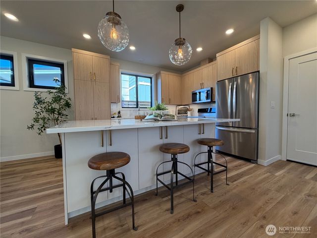 4312 Creston Way, Bellingham, WA 98226