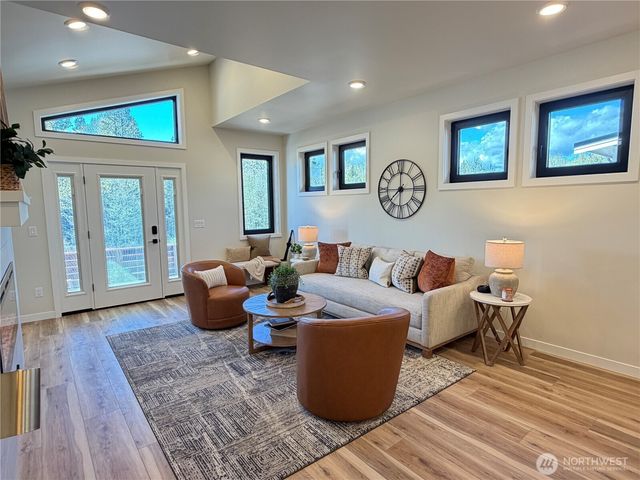 4312 Creston Way, Bellingham, WA 98226