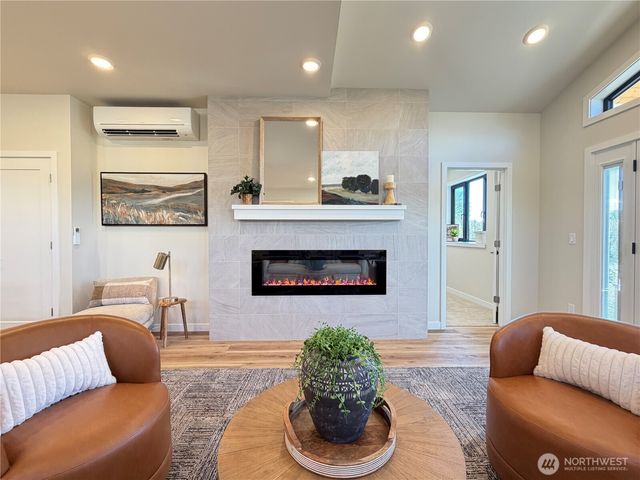 4312 Creston Way, Bellingham, WA 98226