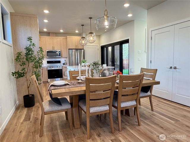 4312 Creston Way, Bellingham, WA 98226