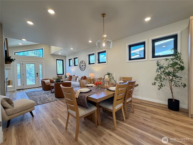 4312 Creston Way, Bellingham, WA 98226