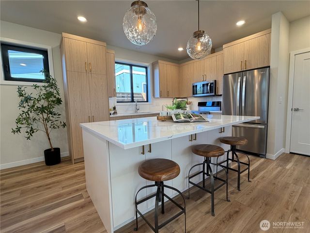 4312 Creston Way, Bellingham, WA 98226