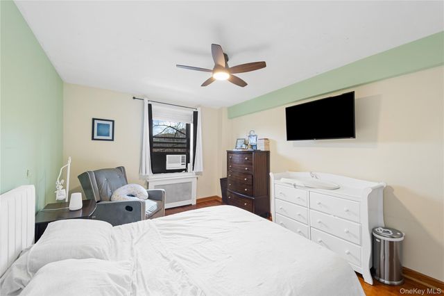 211-01 75th Avenue 4O, Oakland Gardens, NY 11364