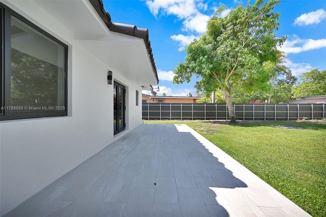 3420 SW 108th Ave, Miami, FL 33165