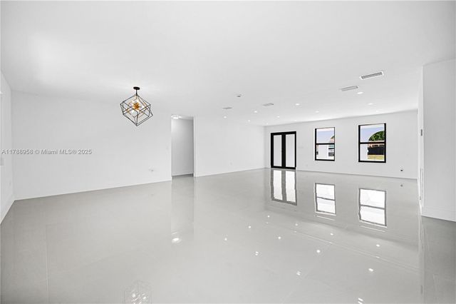 3420 SW 108th Ave, Miami, FL 33165