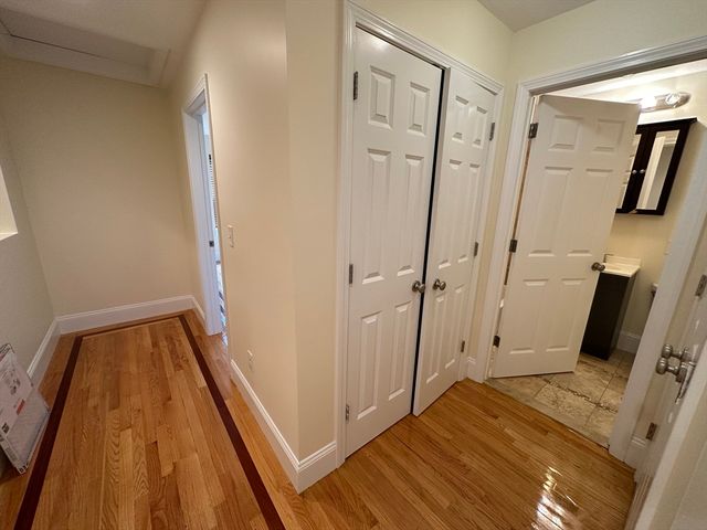 8 Grant St 23, Natick, MA 01760