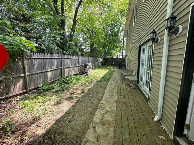8 Grant St 23, Natick, MA 01760