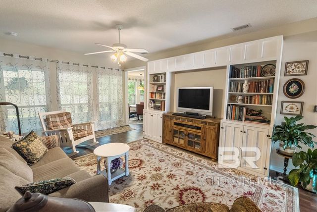 333 Cahaba Street, Foley, AL 36535