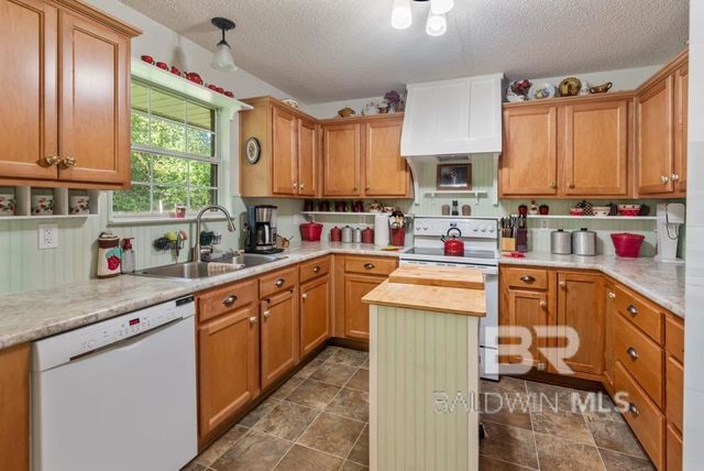 333 Cahaba Street, Foley, AL 36535