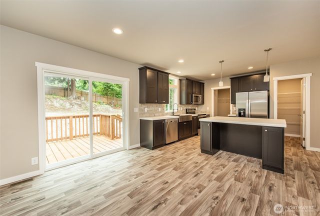 181 Salal Way, Sequim, WA 98382