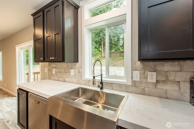 181 Salal Way, Sequim, WA 98382