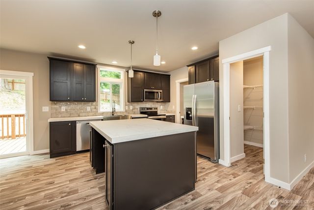 181 Salal Way, Sequim, WA 98382