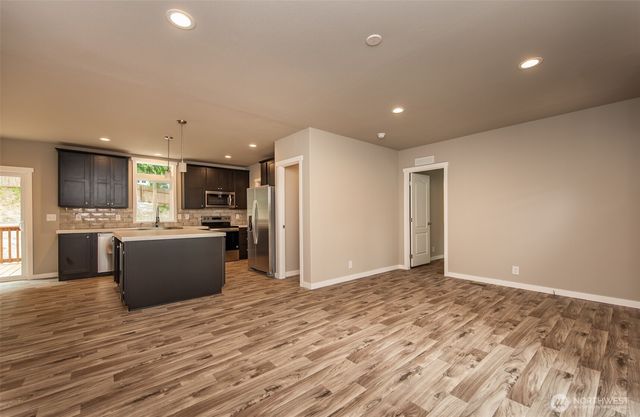 181 Salal Way, Sequim, WA 98382