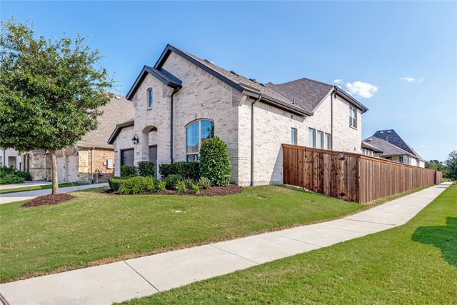 1661 Everitt Trail, Fort Worth, TX 76052