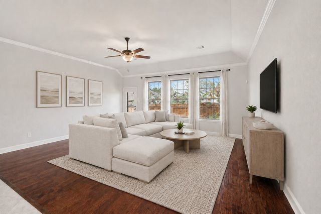 231 Carson Drive, Waxahachie, TX 75167