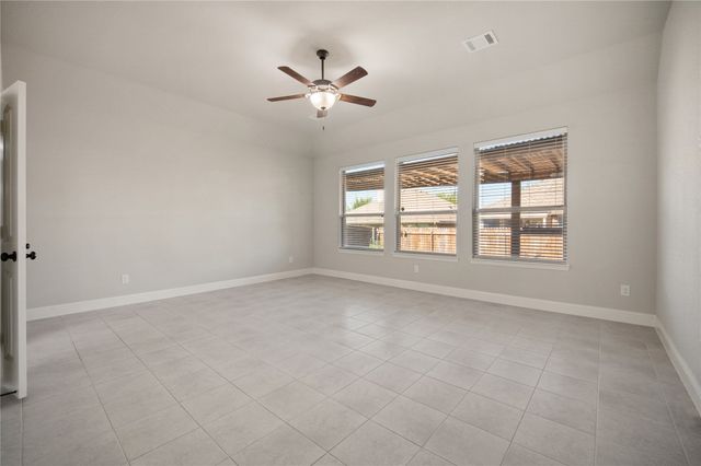 231 Carson Drive, Waxahachie, TX 75167