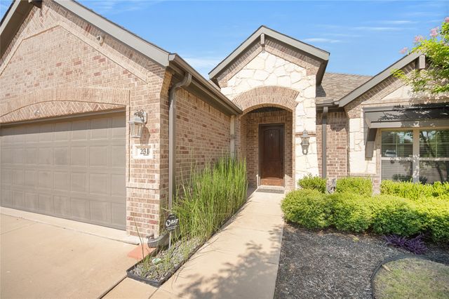 231 Carson Drive, Waxahachie, TX 75167