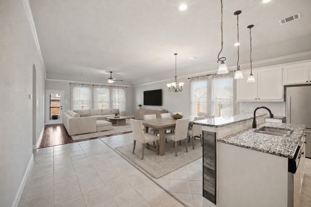 231 Carson Drive, Waxahachie, TX 75167