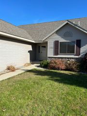 2501 Le Homme Dieu View NE, Alexandria, MN 56308
