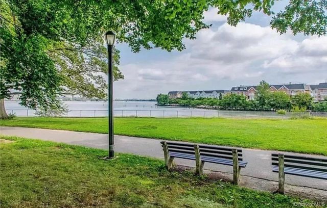 337 Park Crescent, College Point, NY 11356