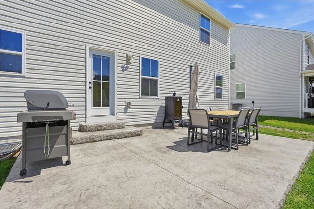 310 Arden Dr, Harmony Boro, PA 16037
