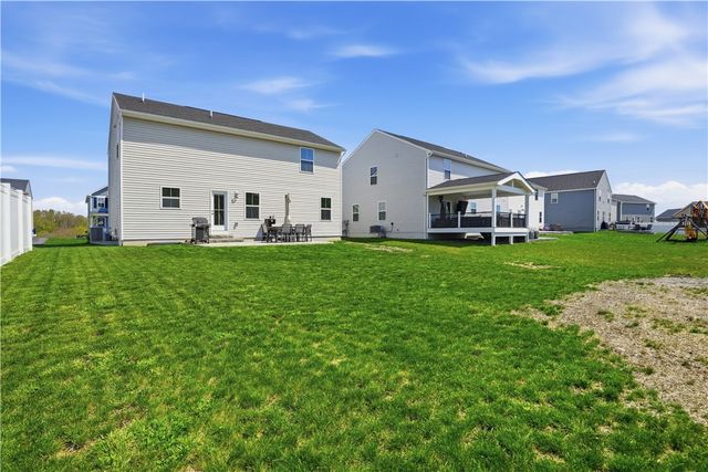 310 Arden Dr, Harmony Boro, PA 16037