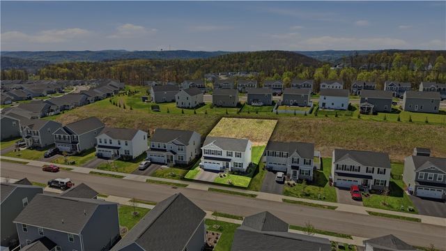 310 Arden Dr, Harmony Boro, PA 16037